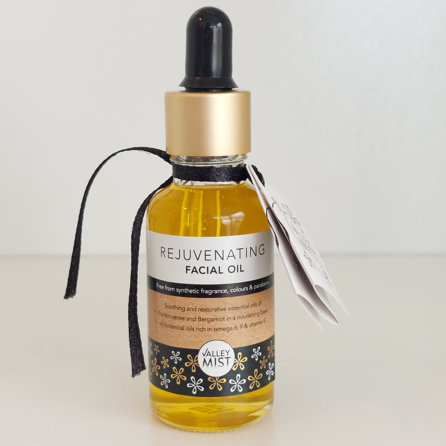 Rejuvenating facial oil / 30ml